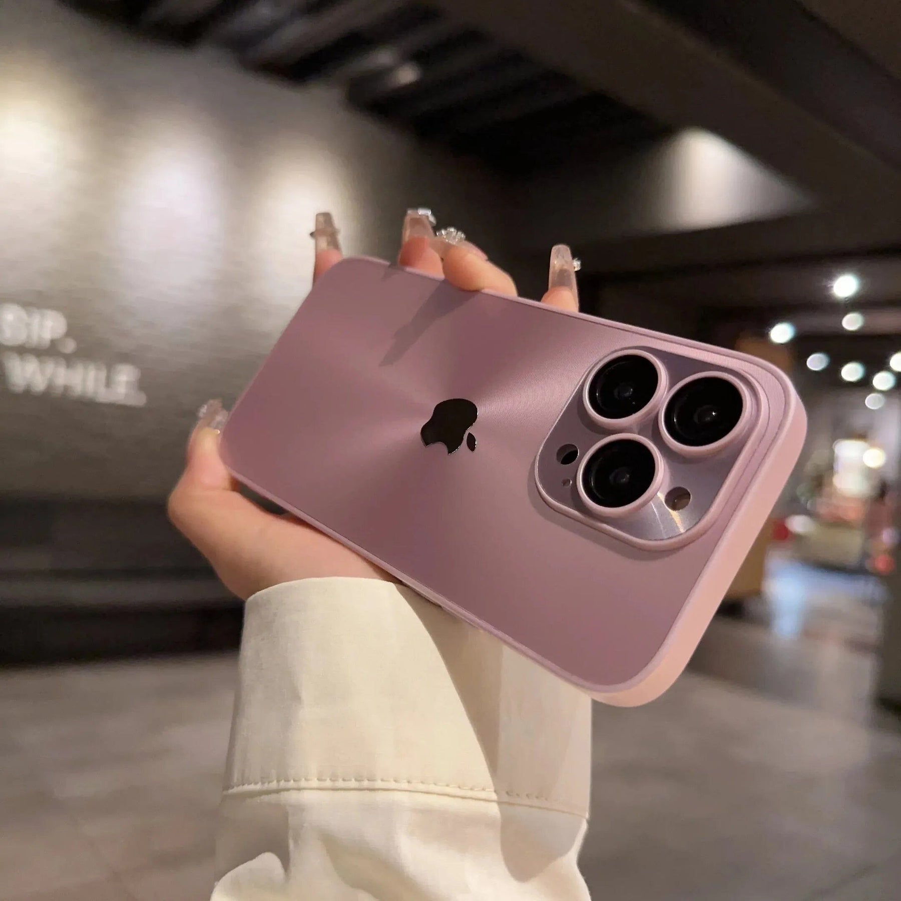 Case Gradient Metálico para iPhone